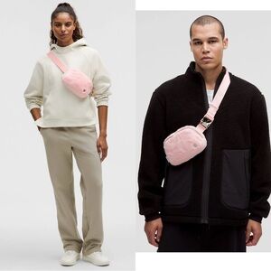 LULULEMON Everywhere Belt Bag